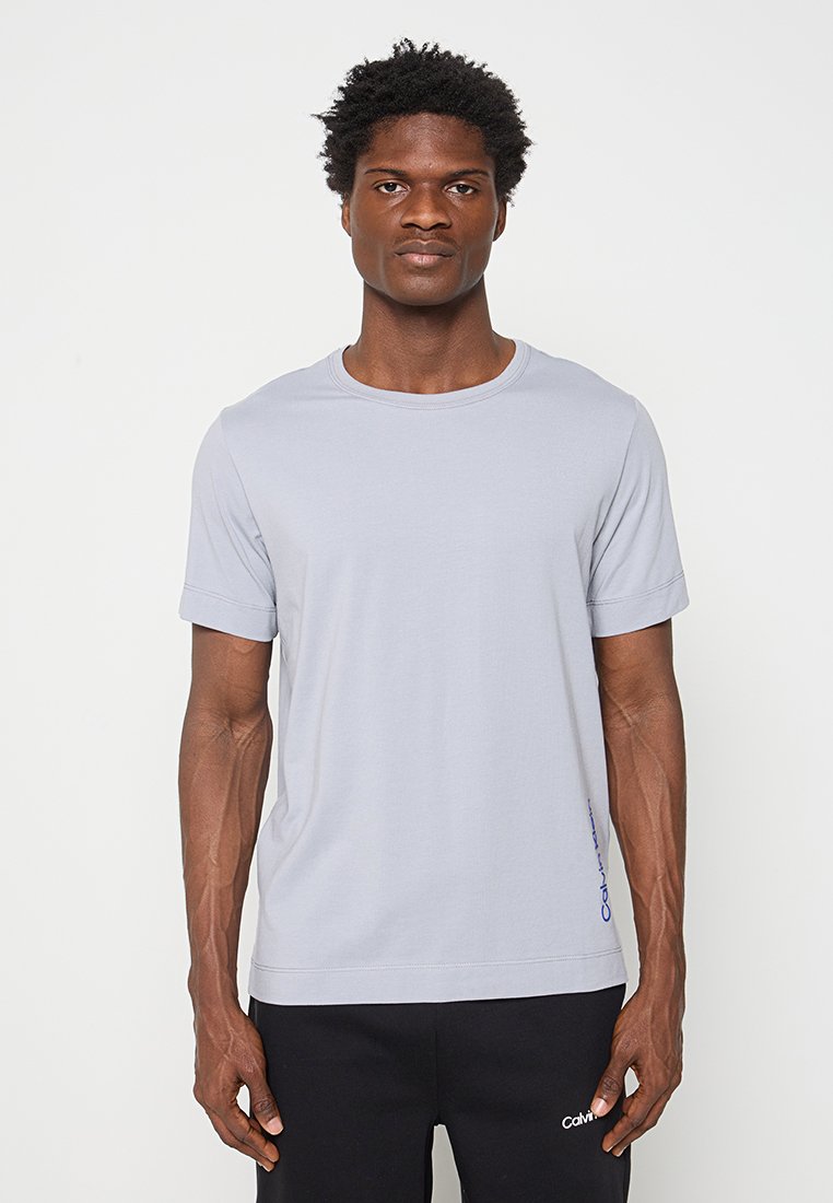 Camiseta básica