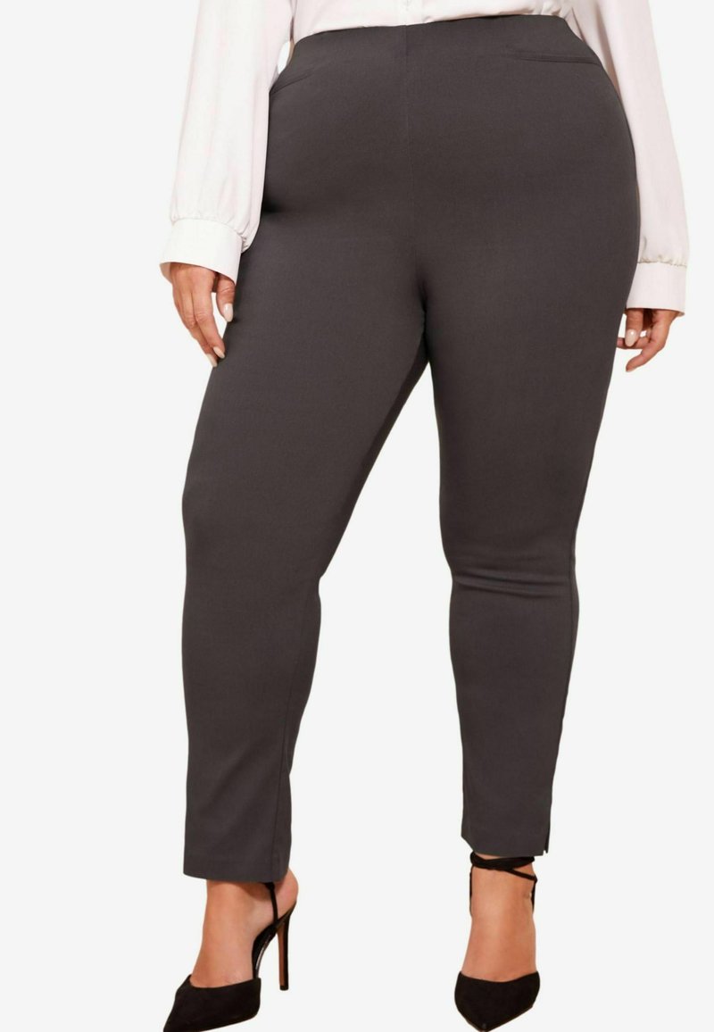 Curves Like These Auduma bikses - grey