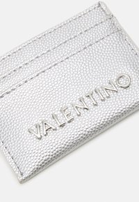 Valentino Bags DIVINA - Portefeuille - argento