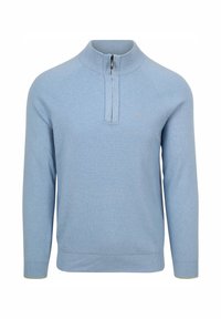 Lichtblauwe pullover trui met een hoge kraag en een kwart rits. Ribgebreide manchetten en tailleband, met een gevarieerd breipatroon.