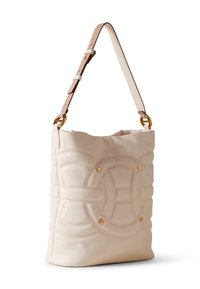 Borsa a tracolla in pelle di un beige chiaro con design trapuntato, dotata di accessori in tonalità oro e una tracolla regolabile con dettaglio testurizzato.