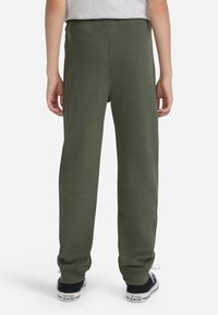 Abercrombie & Fitch ESSENTIAL JOGGER - Verryttelyhousut - thyme