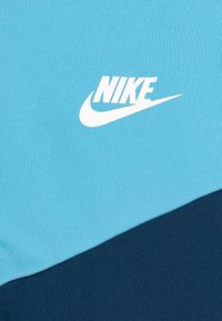Nike Sportswear SPORTSWEAR - Trainingspak - aquarius blue/court blue/white
