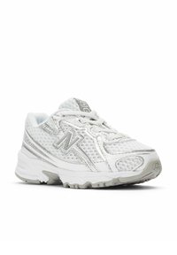 New Balance 740 - Zapatos de bebé - white grey