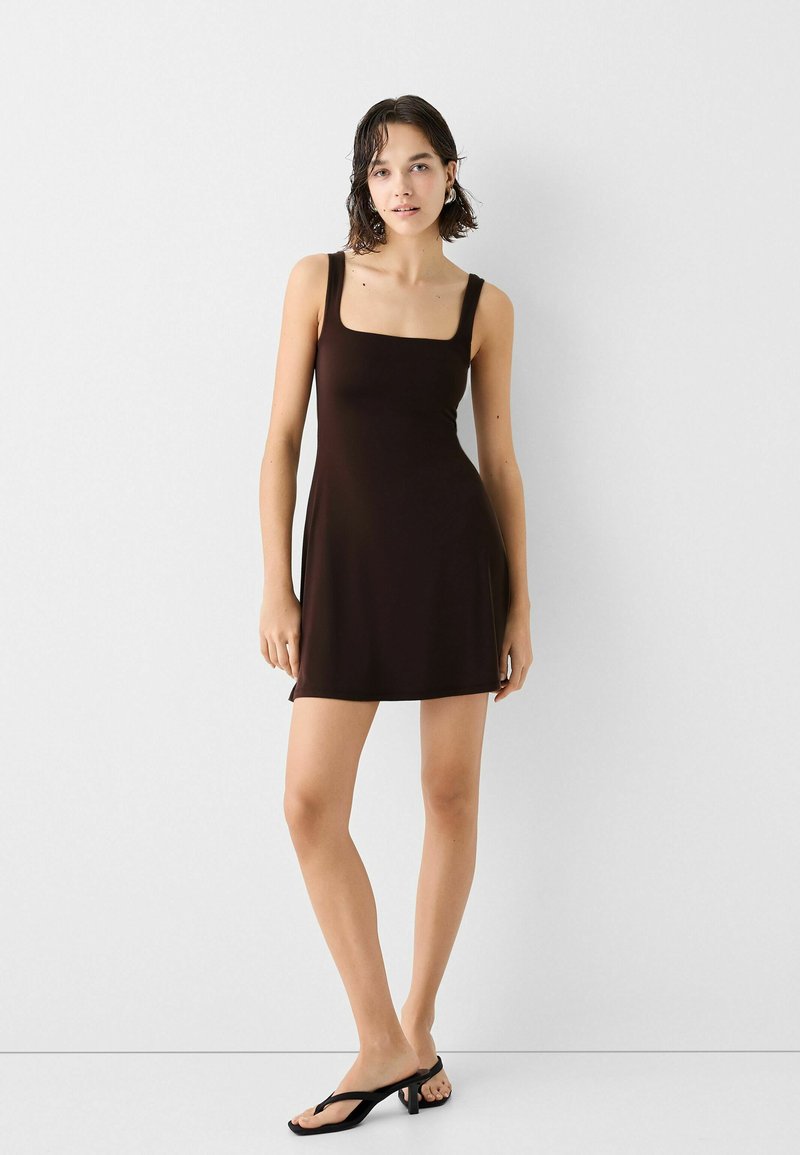 Bershka Jerseyjurk donkerbruin