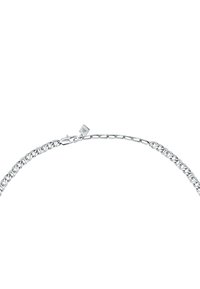 Collana in argento con maglie intrecciate, finitura lucida e un fermaglio a moschettone sicuro con un piccolo pendente.