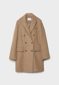 Manteau en laine marron croisé avec un col cranté, deux poches avant, et des boutons ronds. Texture lisse, coupe ajustée, design mi-long.