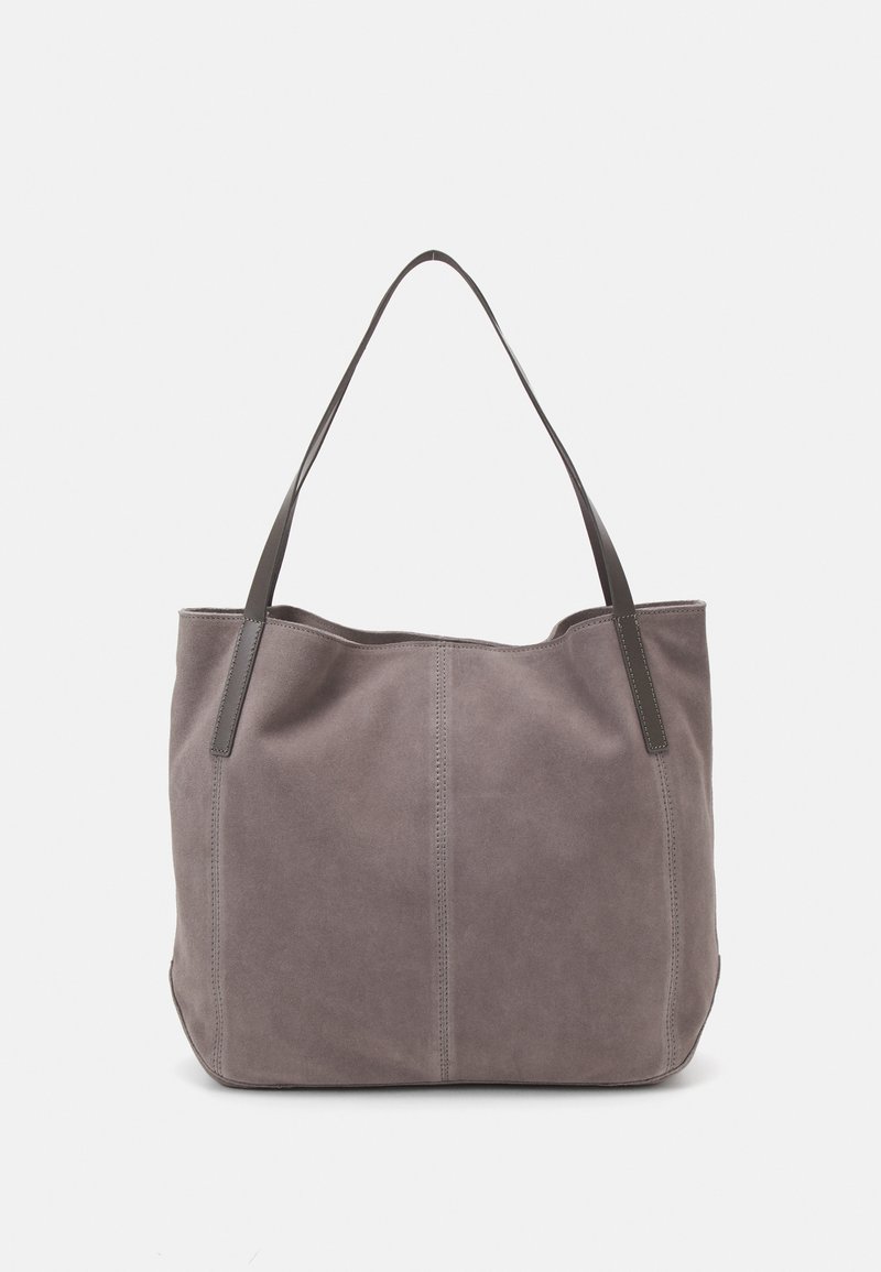 Graue Wildleder-Tasche mit zwei dunklen Ledergriffen. Verfügt über gestickte Details an den Seiten, eine weiche Textur und eine geräumige Öffnung.