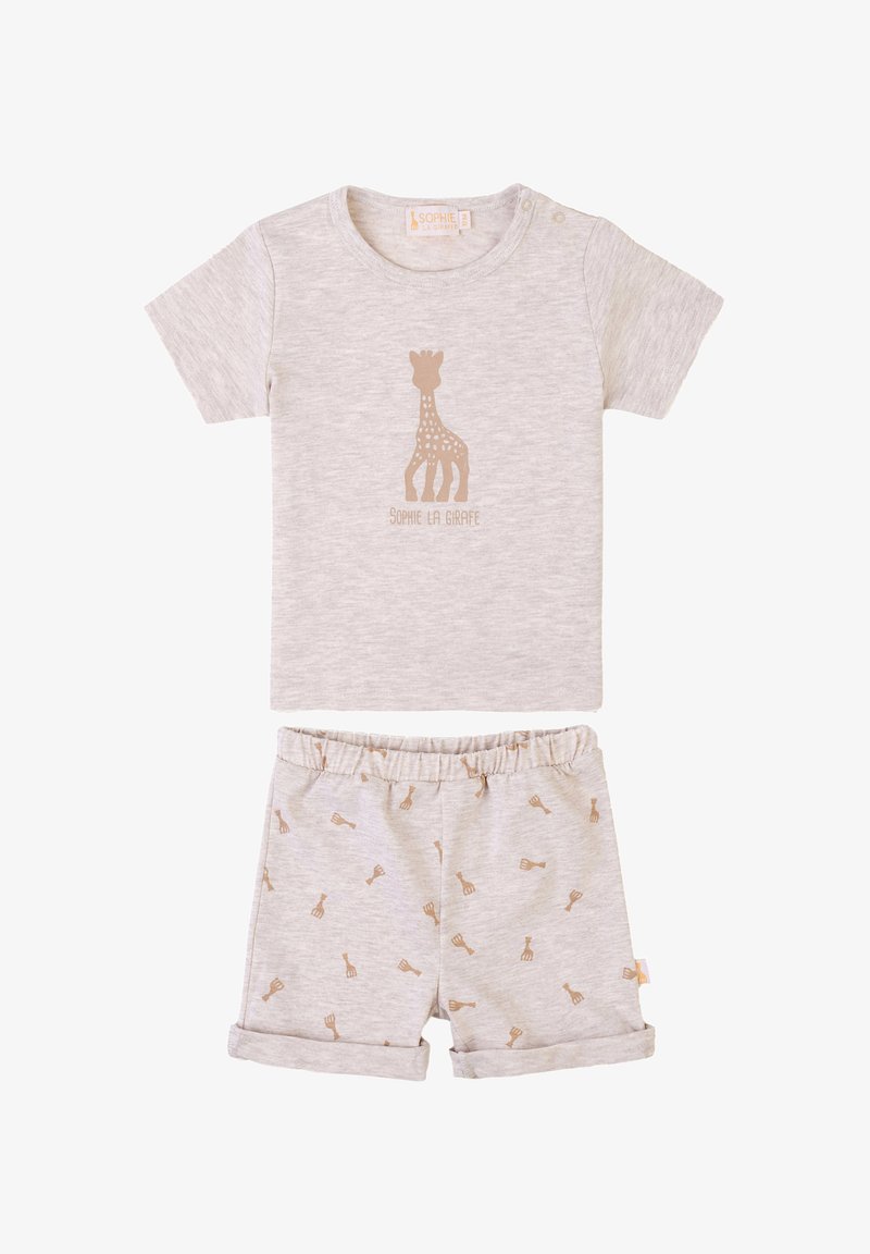 Maglietta grigia chiara per bambino a maniche corte con grafica di giraffa e pantaloni corti abbinati con piccole stampe di giraffa, entrambi realizzati in tessuto morbido.