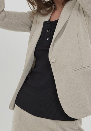 Blazer - brown