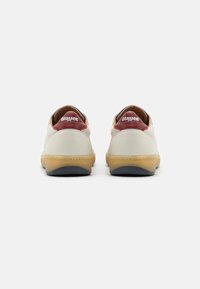 Blauer MURRAY - Tenisice - white/red/navy