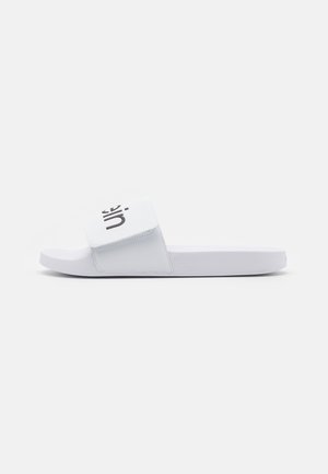 POOL SLIDE - Klapki - bright white