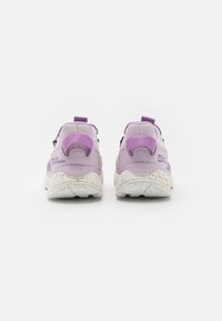 Jack Wolfskin TERRAQUEST LOW - Scarpa da hiking - pale lavendar