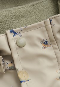 CeLaVi ALL OVER PRINT - Regndragt - white pepper