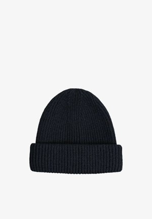 Black ribbed knit beanie with folded cuff, designed for warmth and casual wear.