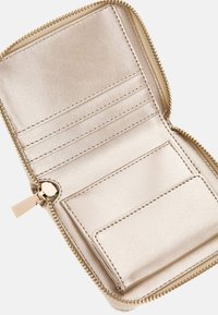 Guess LAUREL SMALL ZIP AROUND - Pénztárca - cream logo
