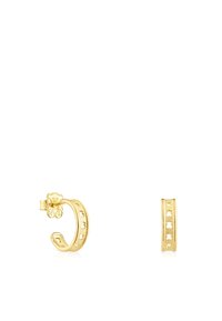 Pendientes de aro en tono dorado con un diseño floral cortado y textura suave. Un pendiente presenta un acento floral en el cierre.