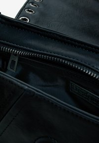 Desigual Handtasche - black