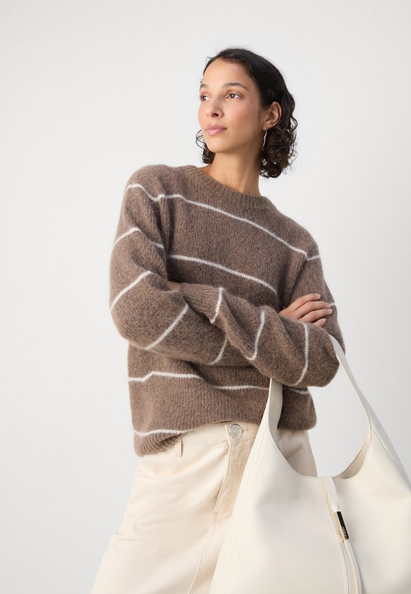 STRIPE CREWNECK - Jumper - pine bark3