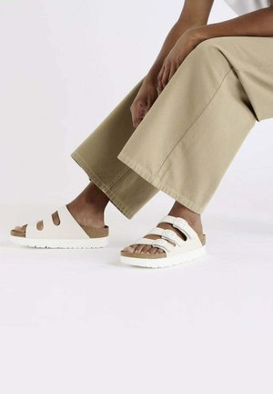 Ciabatte da mare - beige