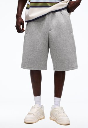 Bershka OVERSIZE BERMUDA - Spodnji deli trenirk - dark grey