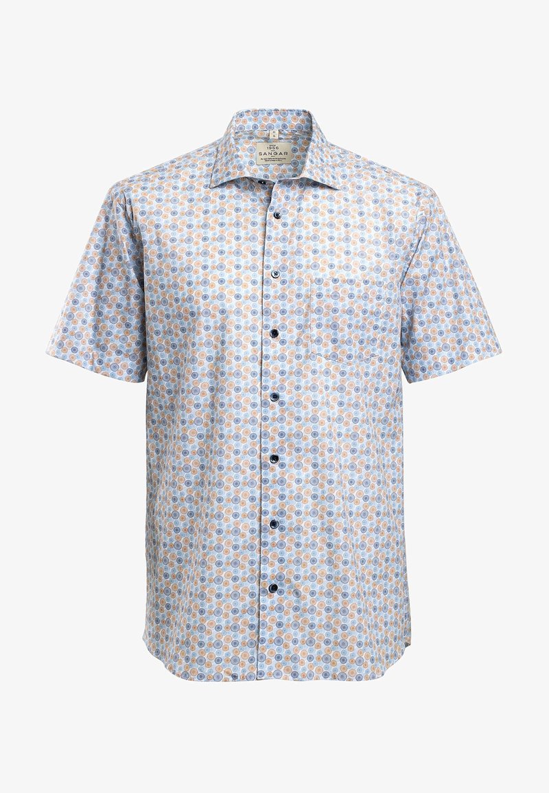 Korte mouwen shirt in lichtblauw met een herhalend cirkelpatroon in oranje en marineblauw. Voorzien van een knoopsluiting aan de voorkant en een enkele borstzak.