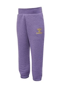 Paarse joggingbroek van gestructureerde stof, met een geribbelde tailleband en een gouden geborduurd logo aan de linkerkant.