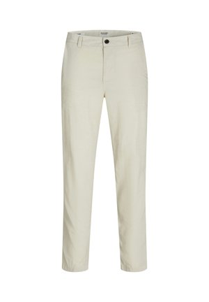 Pantalon beige à jambes droites avec passants pour ceinture, bouton frontal et fermeture éclair, présenté sur un fond blanc.