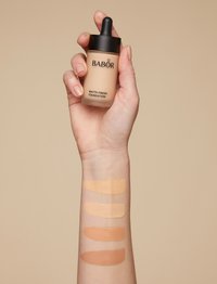 BABOR MATTE FINISH FDT 04 ALMOND - Meikkivoide - 1 porcelain