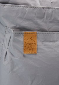 Lässig TYVE BACKPACK WICKELRUCKSACK - Torba za presvlačenje beba - grey