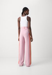 Heathe REMILEKUN TROUSERS - Nohavice - purple/multicolour