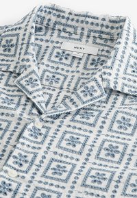 Next BRODERIE SHORT SLEEVE   REGULAR FIT - Hemd - white
