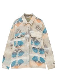 Chemise tissée présentant un motif géométrique multicolore avec des accents bleus, orange et beige. Comprend deux poches avant et une fermeture à boutons.