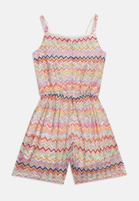 Mono sin mangas con patrón de zigzag multicolor, cintura elástica y pantalones cortos de pierna ancha, colocado plano sobre un fondo blanco.