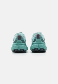 Merrell AGILITY PEAK 5 - Bėgimo bateliai, skirti nelygiam paviršiui - frost blue