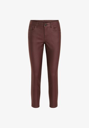 Bordo šaura piegriezuma džinsi no gludas, stiepjamas auduma ar priekšējām kabatām, pogu aizdari un redzamām šuvju detaļām.