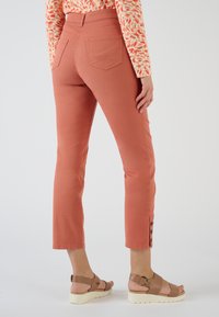 Damart 7/8ÈME BOUTONS BAS DE JAMBES - Pantaloni - pink