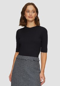 s.Oliver BLACK LABEL IM SLIM FIT MIT KONTRASTDETAILS - T-shirt basic - schwarz