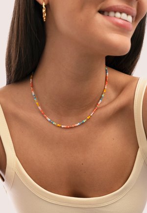 Singularu, Collar - gold-coloured