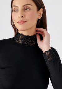Damart ORNÉ - Longsleeve - noir