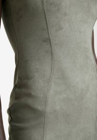 Missguided Tall Sukienka etui