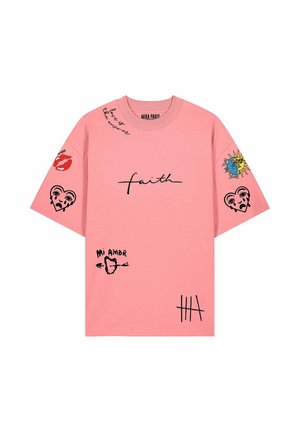 Mira Paris, TATTOO BRUTAL OVERSIZED DROPPED SHOULDER TEE 26 UNISEX - T-shirt con stampa - pink