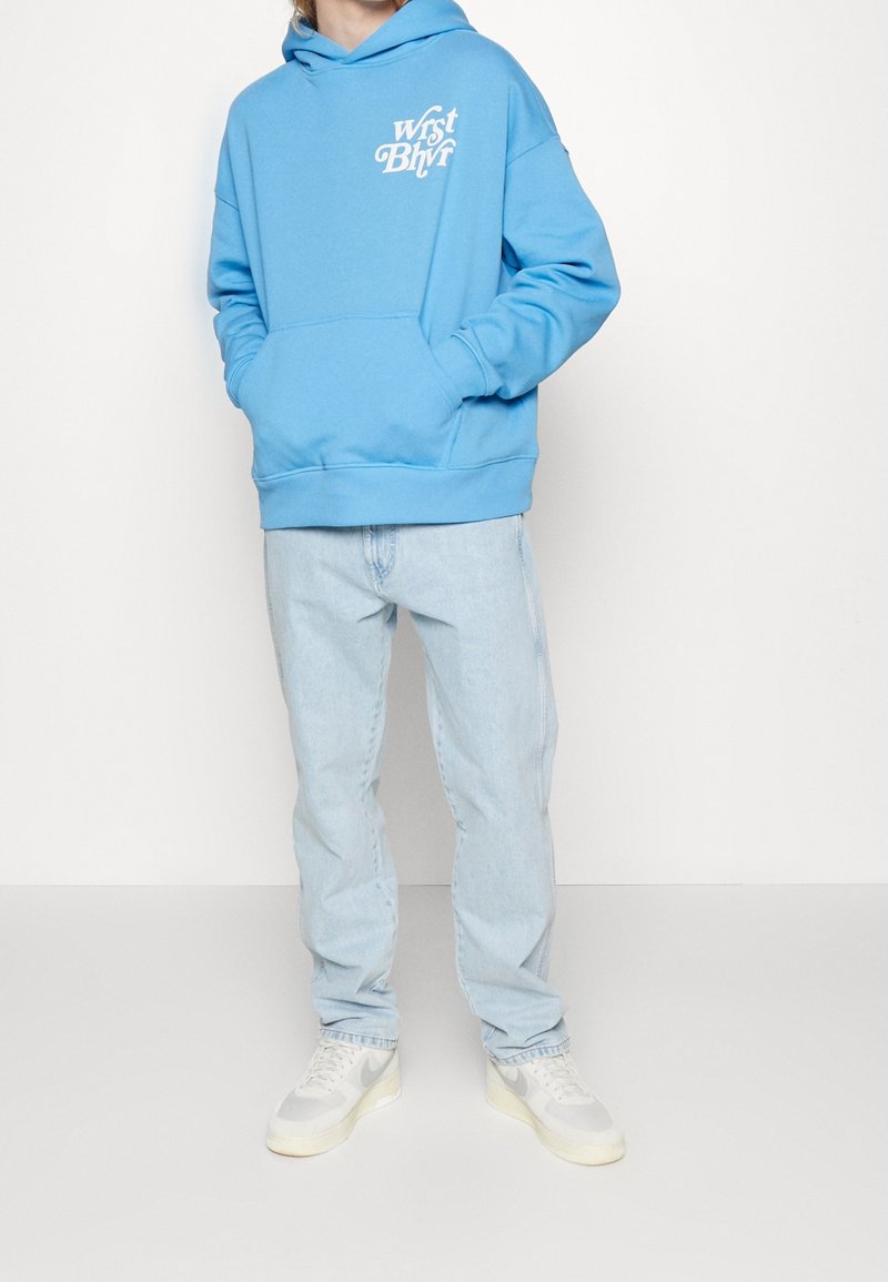 WRSTBHVR Jersey con capucha - light blue