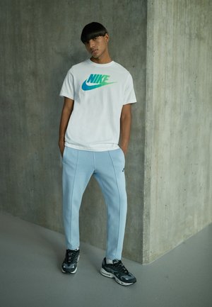 TEE - Print T-shirt - white