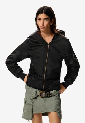 MASHA POPOVA HOODED - Overgangsjakke - black