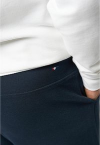 U.S. Polo Assn. MALIK - Teplákové kalhoty - dark sapphire