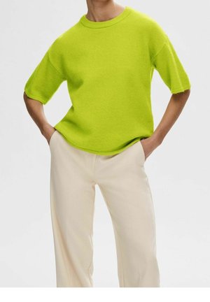 Jednoduché tričko - light green