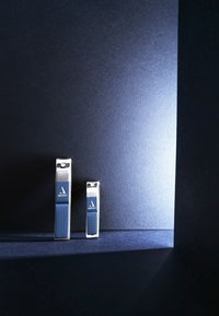 Miniatyrbilde 4