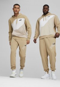 Puma - POWER HOODIE - Ikdienas džemperis - prairie tan Miniatūras attēls 1