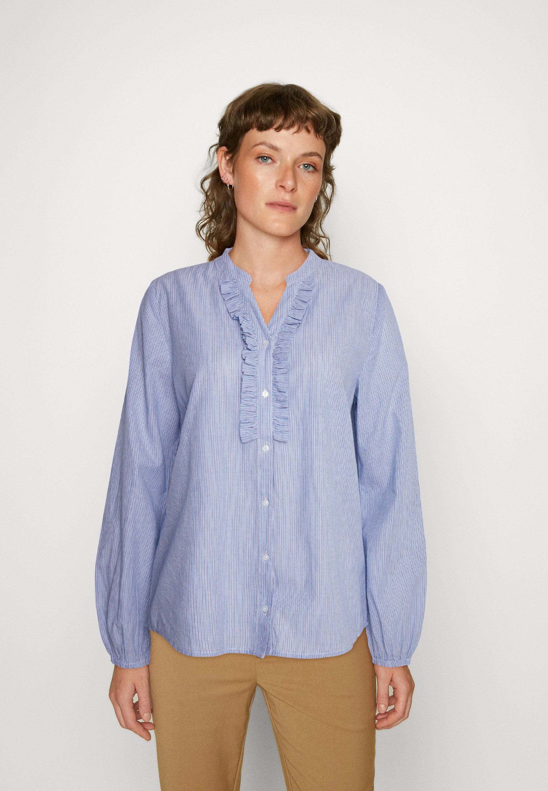 Saint Tropez RIA Button down Blouse Blue Zalando de Saint Tropez RIA Button down Blouse Blue Zalando de